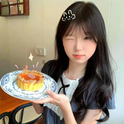 粉红火鹤的神秘凝视